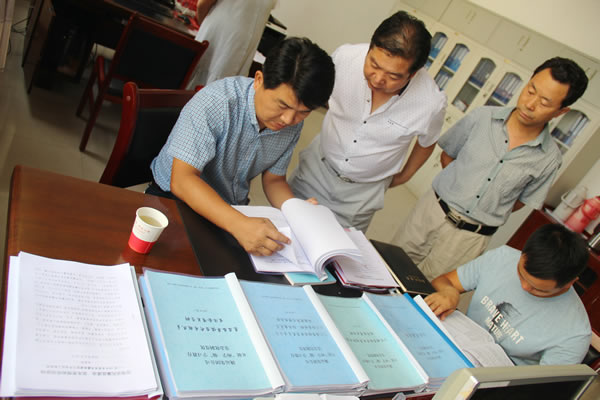 市交通運輸局黨組書記、局長馬潤同志對隴運集團公司全面從嚴治黨及黨風廉政建設進行專題調研