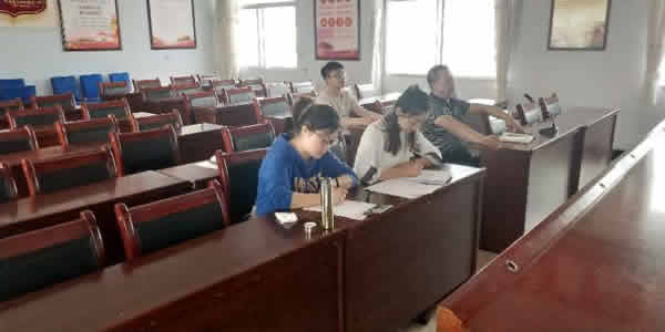 隴運(yùn)集團(tuán)公司召開掃黑除惡專項(xiàng)斗爭專題會議