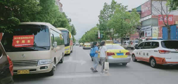 又是一年高考季，又到愛心送考時