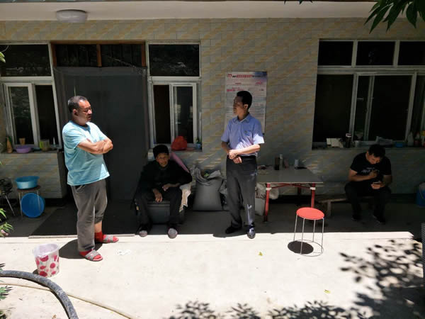 隴運集團(tuán)公司深入寧強村開展迎“七一” 幫扶主題實踐活動