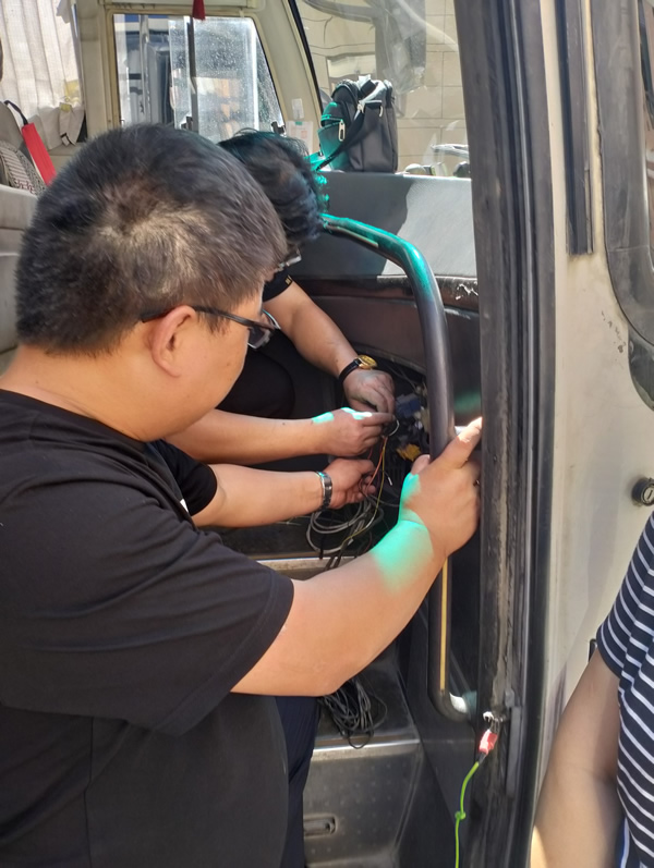 【三抓三促進(jìn)行時】隴運(yùn)集團(tuán)成縣客運(yùn)公司扎實開展“兩客一?！避囕v動態(tài)監(jiān)控專項整治工作