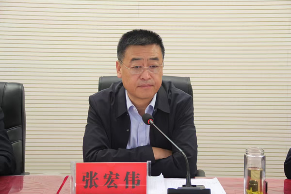 隴運(yùn)集團(tuán)公司黨委召開(kāi)2025年經(jīng)濟(jì)運(yùn)行專題會(huì)議和安全生產(chǎn)專題會(huì)議