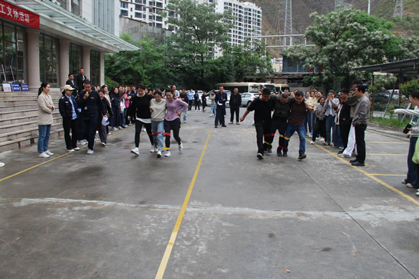 活力運動展風(fēng)采 奮進建功正當(dāng)時——隴運集團成功舉辦慶“五一”迎“五四”職工文體活動